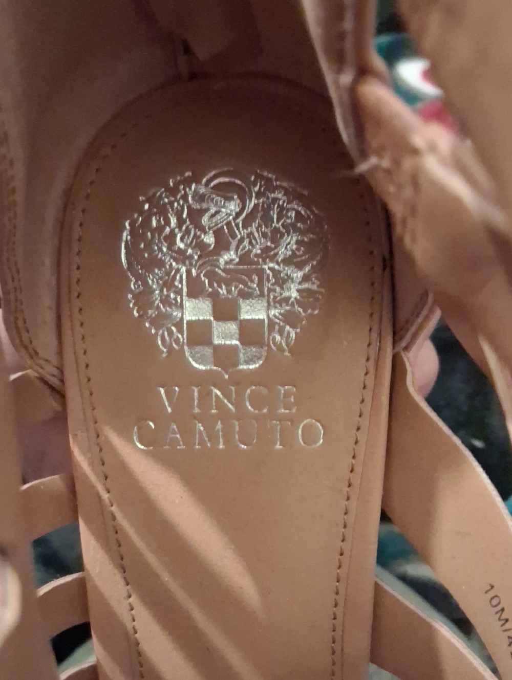 Vince Camuto Shoes - Picture 4 of 5